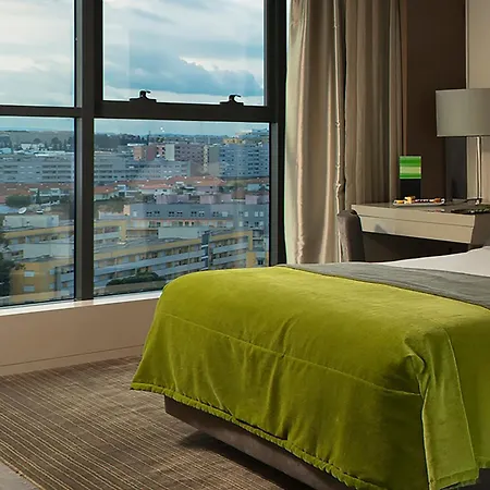 Meliá Hotel 5*