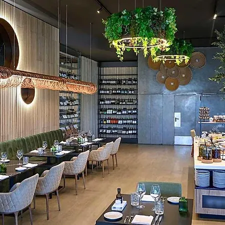Melia & 5* Braga